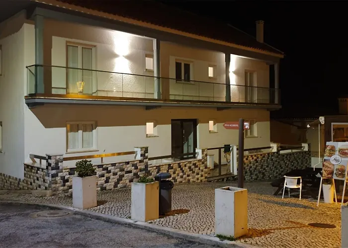 Rosa Hostal São Pedro de Muel