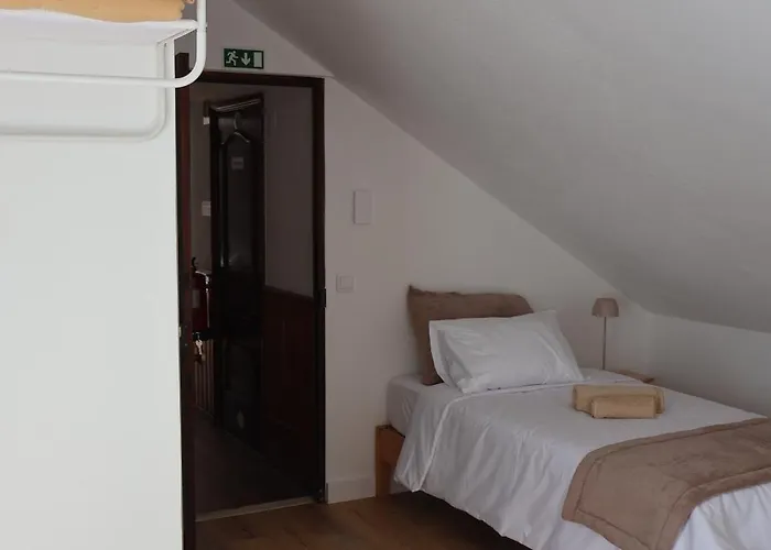 Rosa Hostal São Pedro de Muel